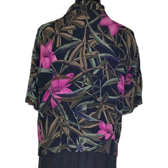 Chico’s Women’s Leaf Print Button Up Top Shirt Pink Black Colorful Sz 2 L EUC - Picture 4 of 7